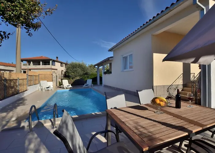 Villa Mirka *