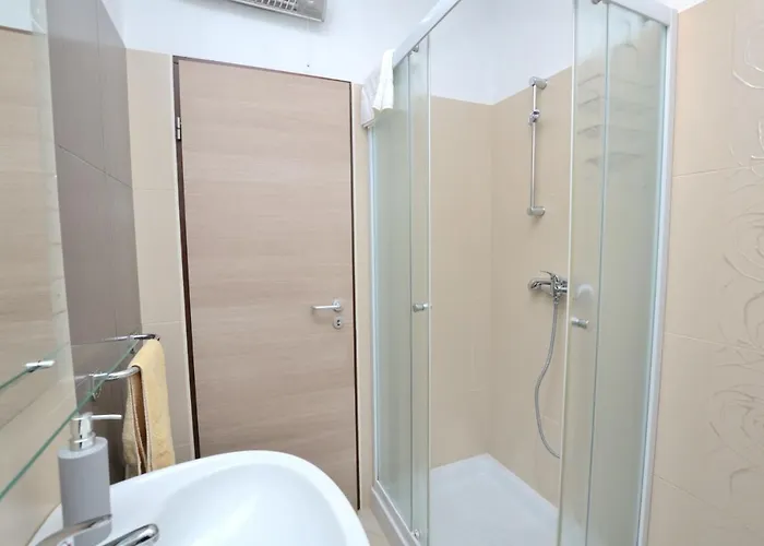 Mirka Villa Barban